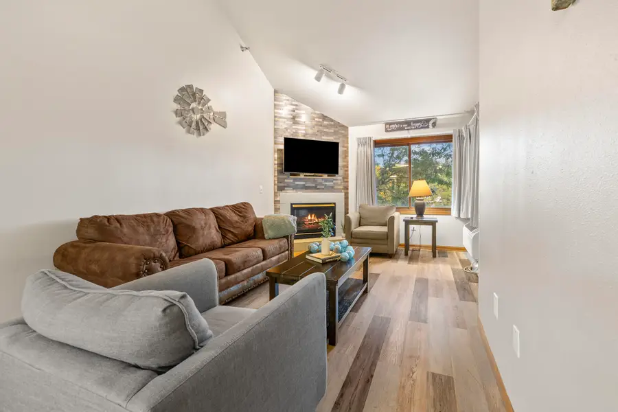 111 Center St, Lake Geneva, WI 53147 - #2