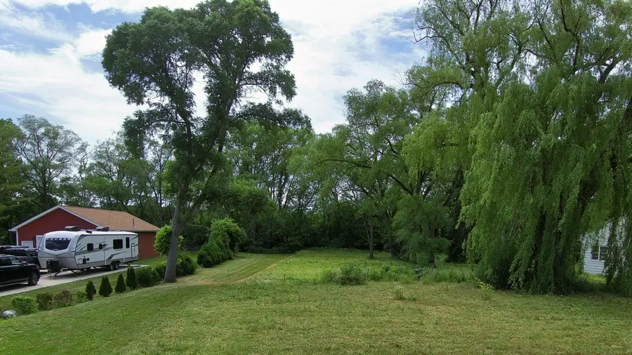 10534 Sheridan Rd, Pleasant Prairie, WI 53158 - Image #3