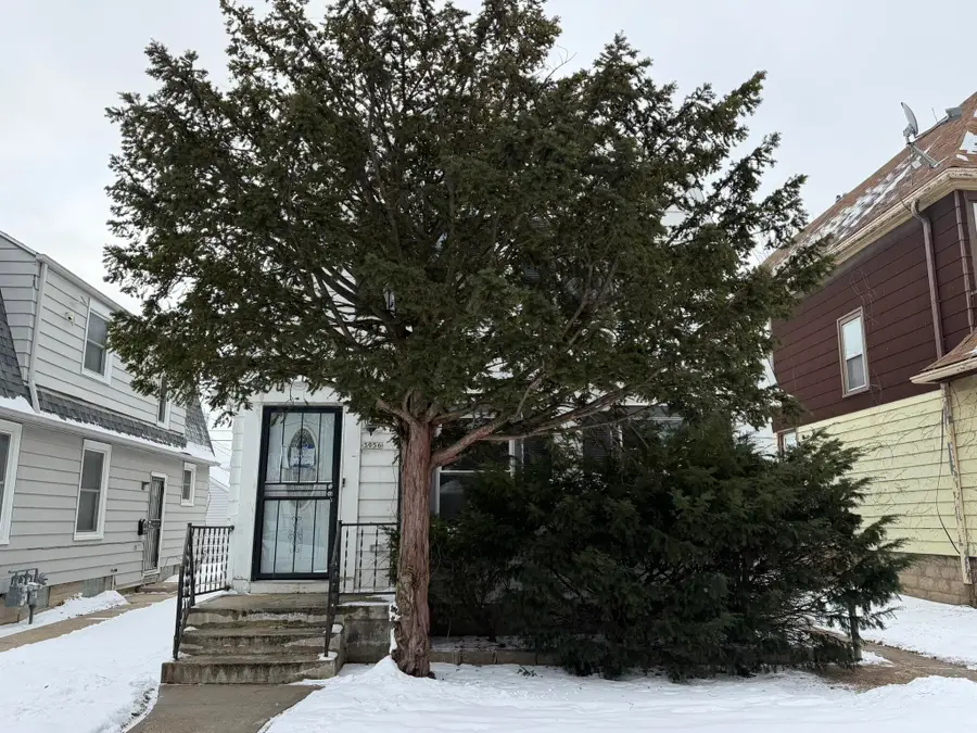 3956 N 41st St, Milwaukee, WI 53216 - #2