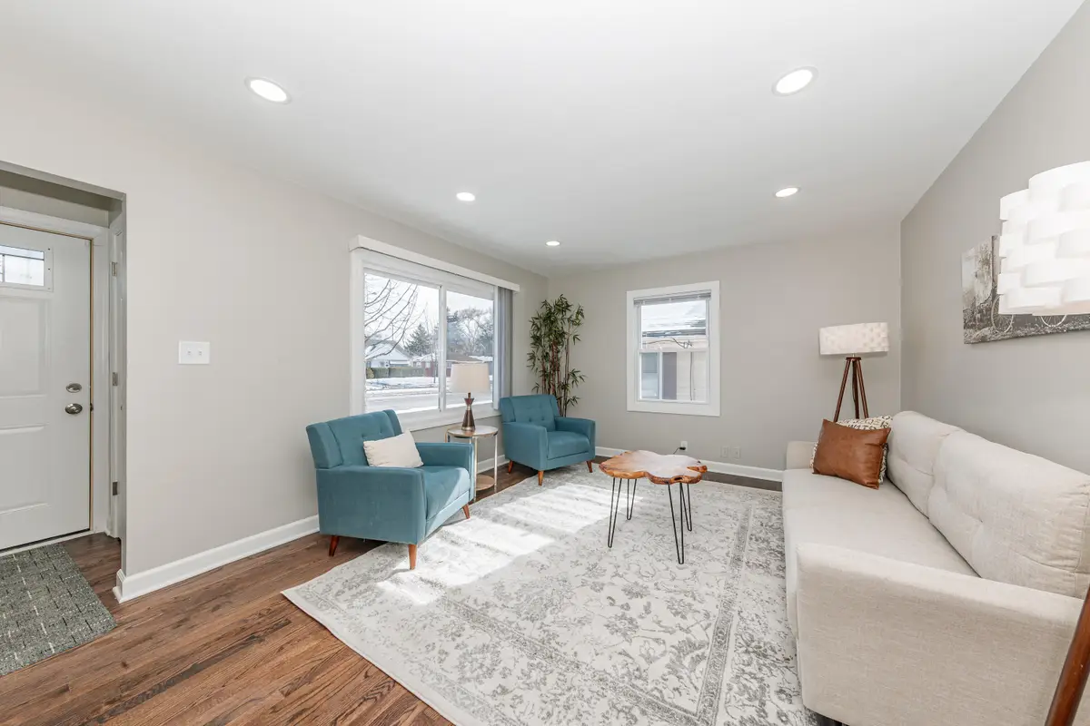 4853 N 60th St, Milwaukee, WI 53218 - #1