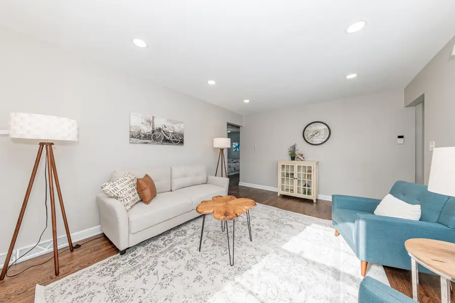 4853 N 60th St, Milwaukee, WI 53218 - #3