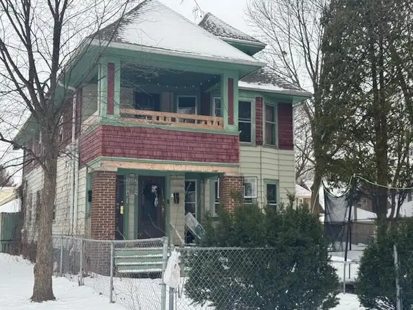 2802 N 47th St, Milwaukee, WI 53210