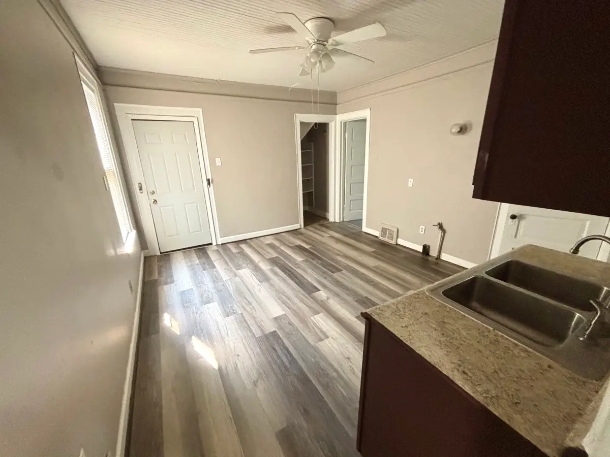 4661 N 38th St, Milwaukee, WI 53209 - Image #1