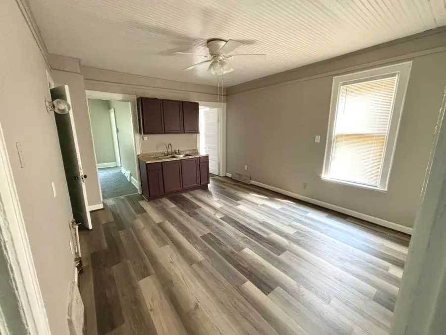 4661 N 38th St, Milwaukee, WI 53209 - Image #2