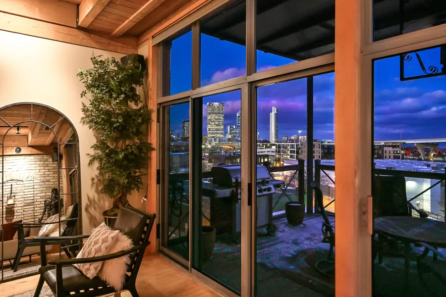 541 E Erie St, Milwaukee, WI 53202 - Image #2