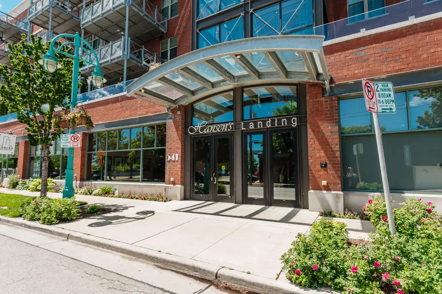 541 E Erie St, Milwaukee, WI 53202 - Image #3