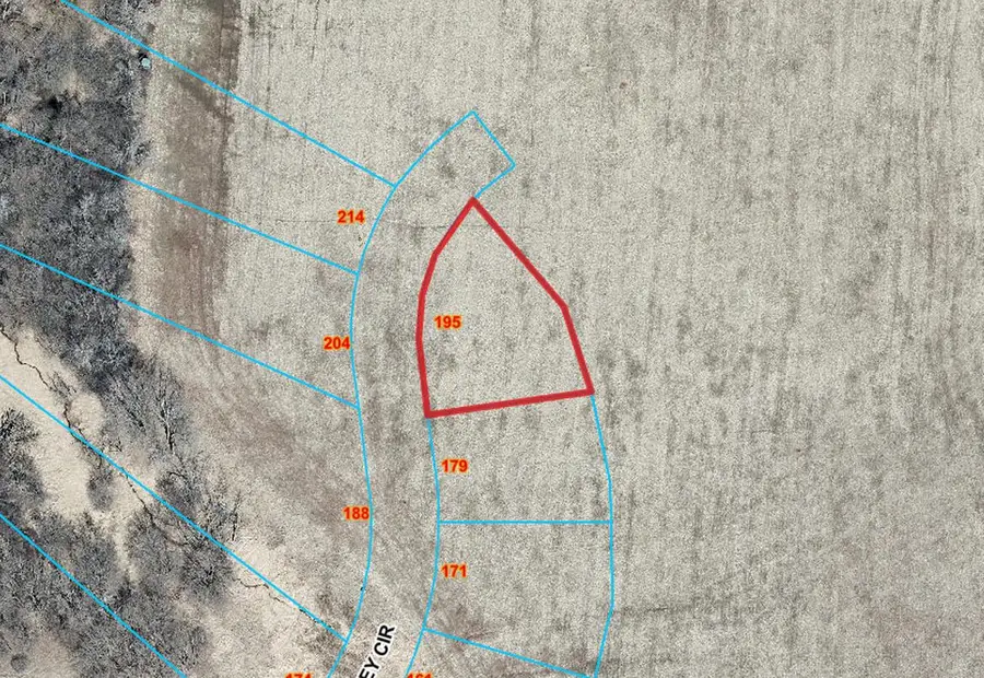 195 Hidden Valley Cir, Fond Du Lac, WI 54937 - #3