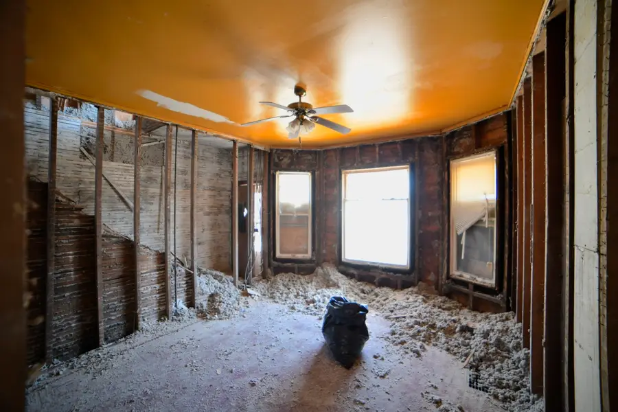 2565 N Dr William Finlayson St, Milwaukee, WI 53212 - Image #2