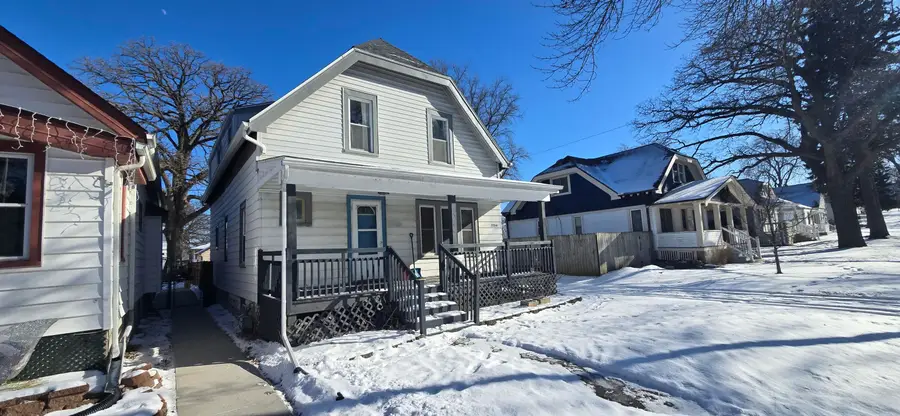 3754 S Rutland Ave, Saint Francis, WI 53235 - Image #3