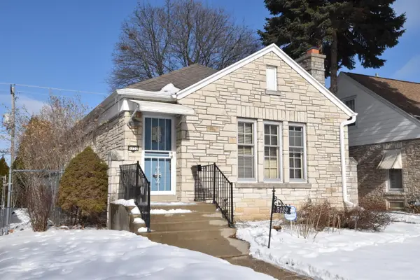 5132 W Townsend St, Milwaukee, WI 53216