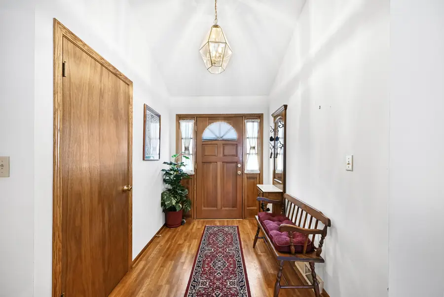 S77W16864 Casey Dr, Muskego, WI 53150 - #2