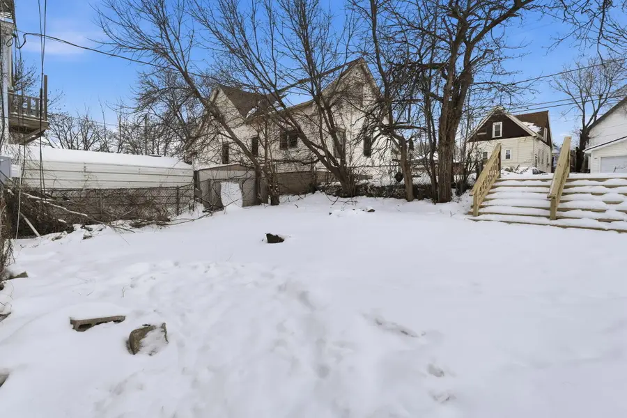3282 N 30th St, Milwaukee, WI 53216 - Image #3