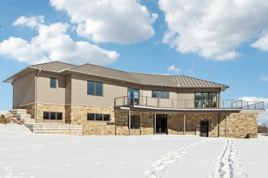 W9160 Deer Rd, Mitchell, WI 53011 - Image #2