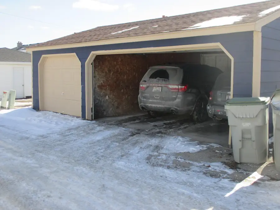 6602 W Mill Rd, Milwaukee, WI 53218 - Image #3