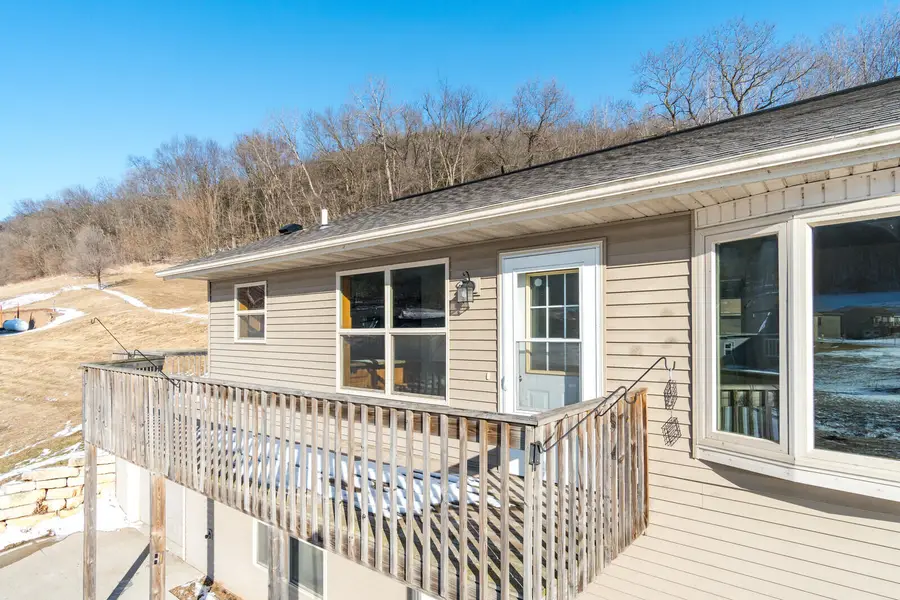 500 White Tail Dr, Stoddard, WI 54658 - #3