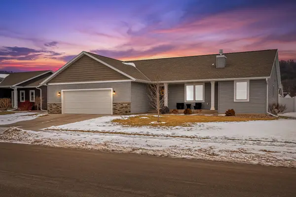 3141 Christenson Ln, Holmen, WI 54650