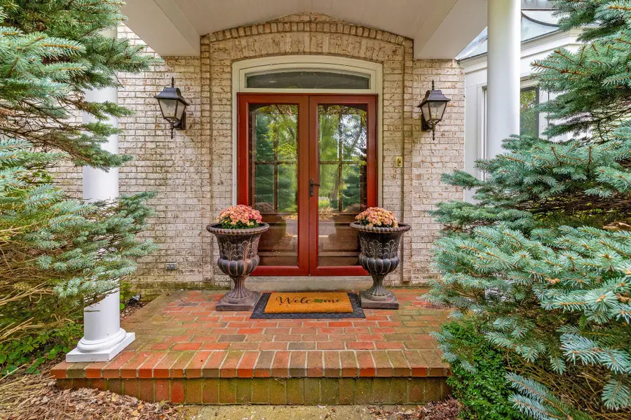 2485 W Fairy Chasm Rd, River Hills, WI 53217 - #2