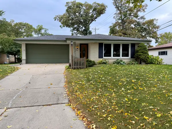 5219 S 7th St, Milwaukee, WI 53221