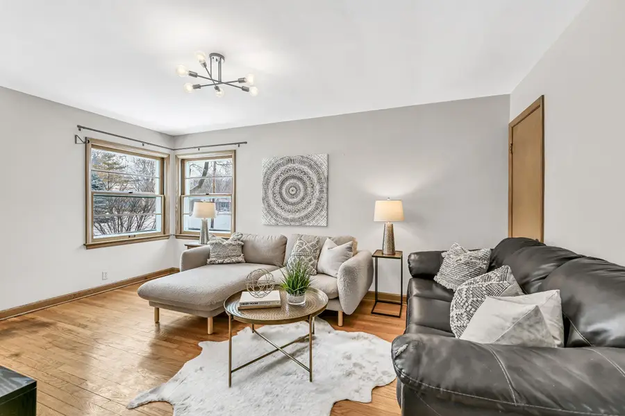 5648 N Dexter Ave, Glendale, WI 53209 - #2