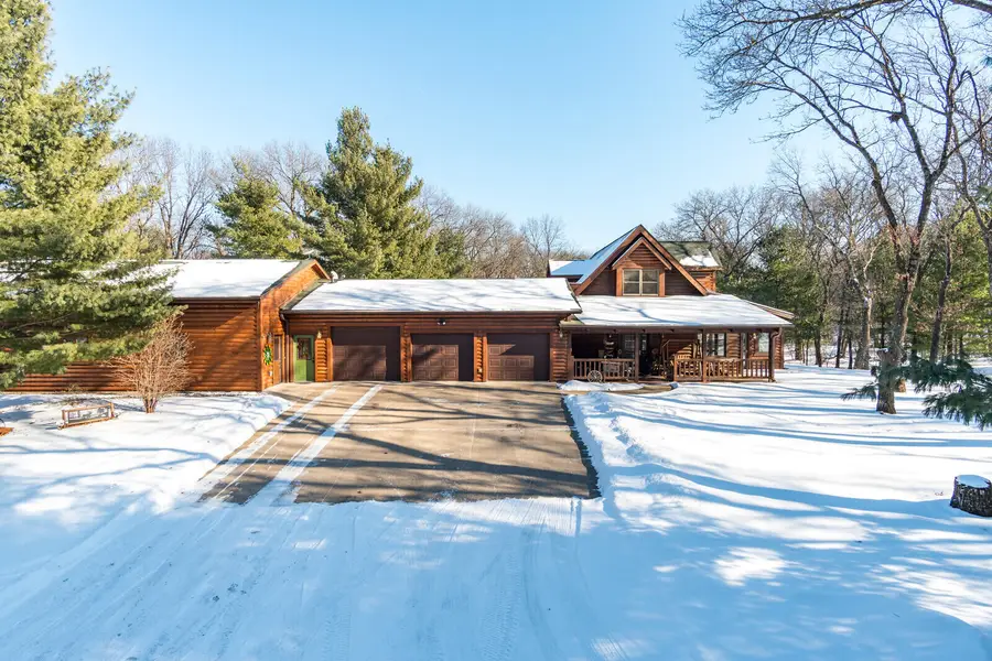 W7443 County Rd T, Holland, WI 54636 - #2