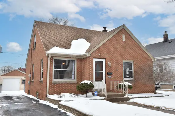 3019 N 74th St, Milwaukee, WI 53210