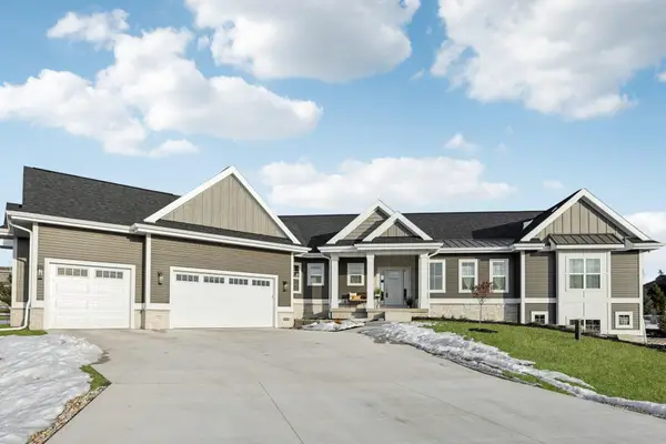 6682 Morning Dew Ln, Windsor, WI 53590