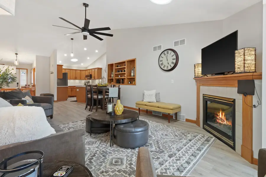 635 Cardinal Way, Sun Prairie, WI 53590 - #3