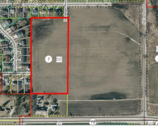 Lt1 E Washington St, West Bend, WI 53095