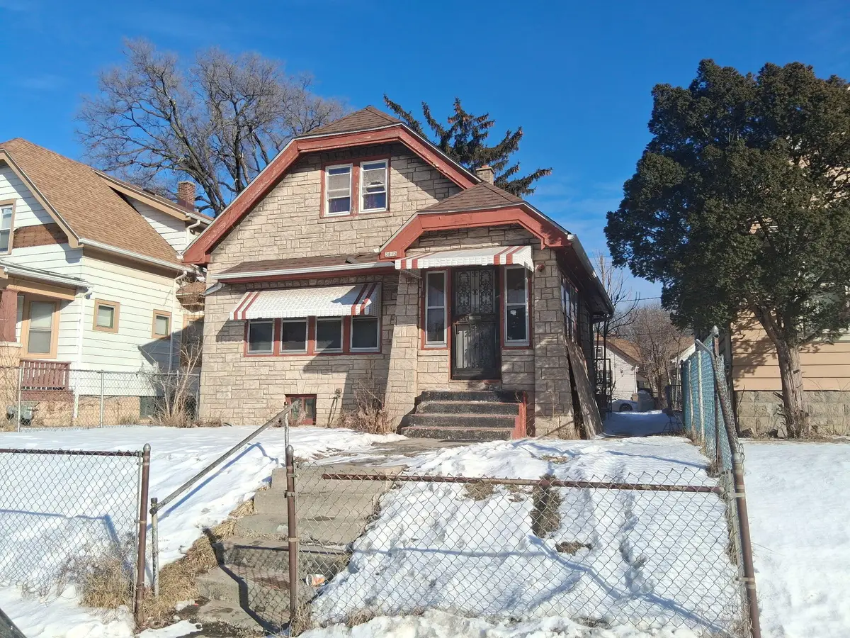 3812 N 27th St, Milwaukee, WI 53216 - #1