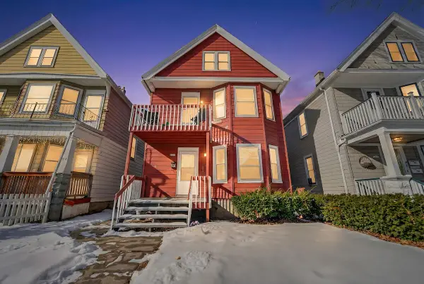 2673 S 14th St, Milwaukee, WI 53215