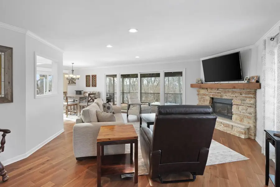 30527 Mountain Ln, Waterford, WI 53185 - #2