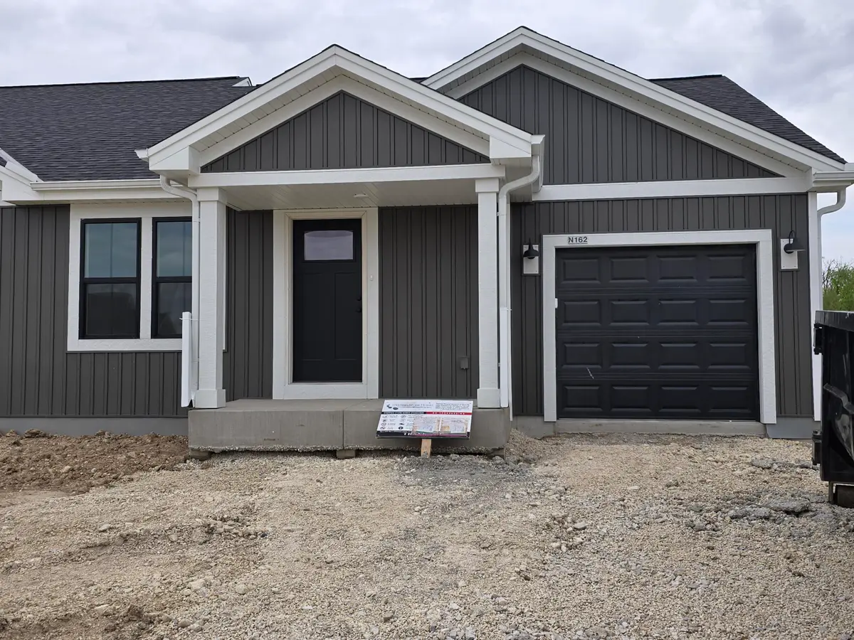 N162W21836 Poppy Rd, Jackson, WI 53037 - #1