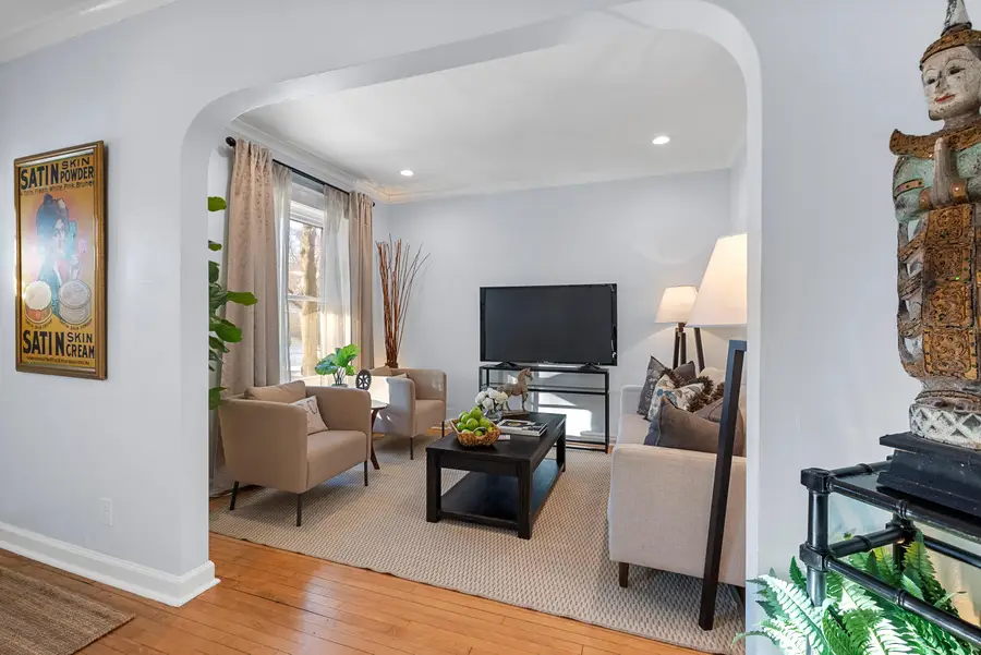 1926 E Bennett Ave, Milwaukee, WI 53207 - #3