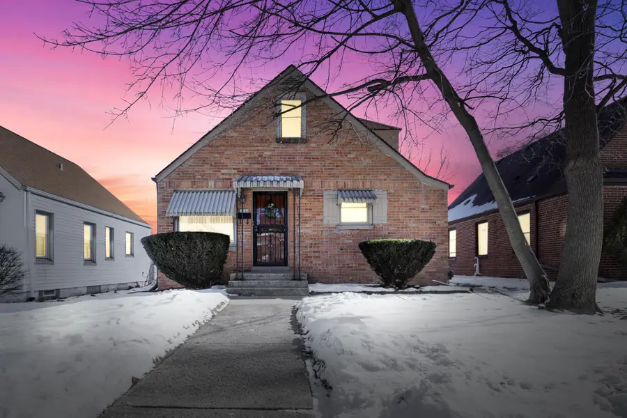 4946 N 26th St, Milwaukee, WI 53209 - #2