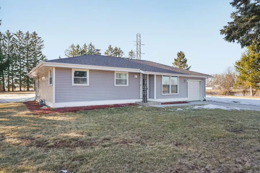 4450 55th Ave, Somers Town, WI 53144 - #3