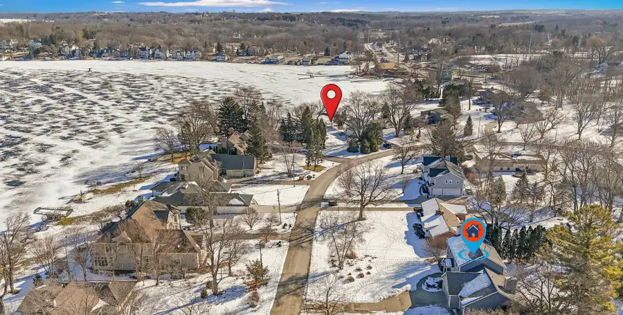 N23W28271 Beach Park Cir, Delafield, WI 53072 - #3