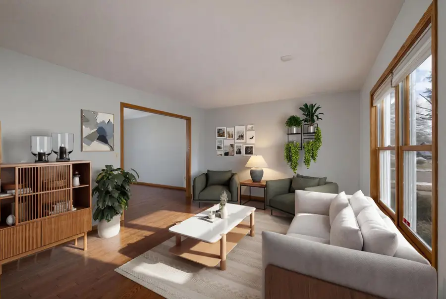 925 Lake St, Onalaska, WI 54650 - #3