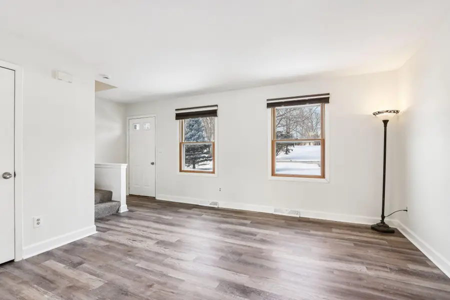 402 Highland Dr, Wales, WI 53183 - #3