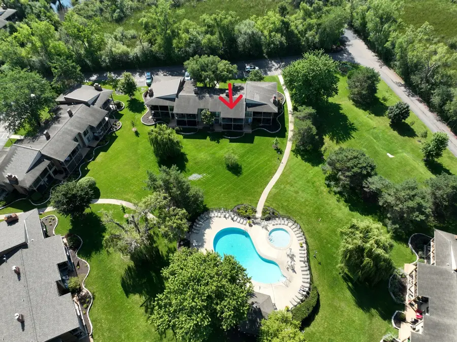 31 Abbey Villa Cir, Fontana, WI 53125 - #3