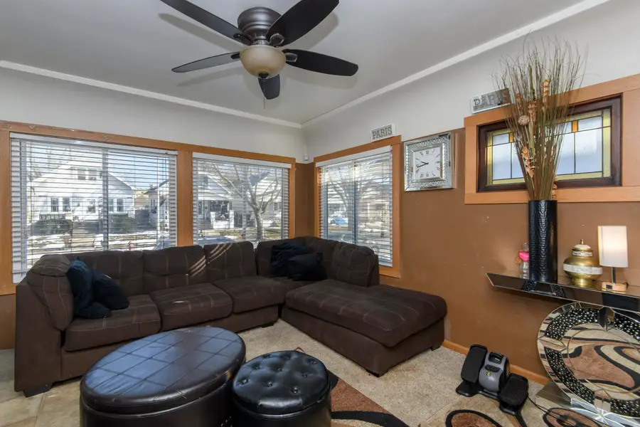 1749 S 69th St, West Allis, WI 53214 - #2