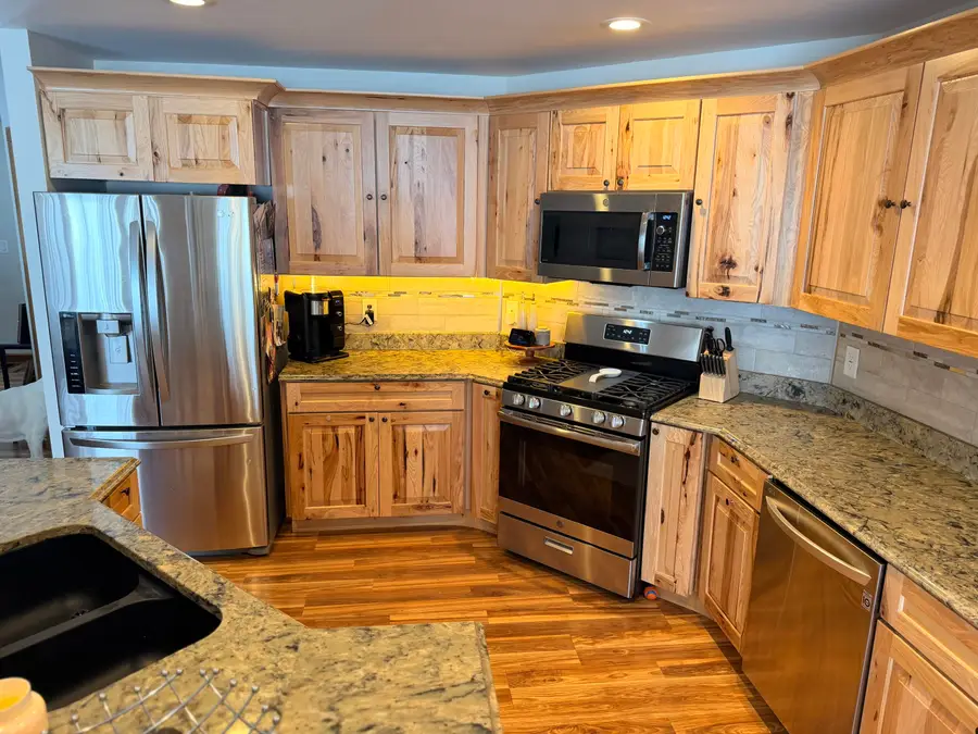 223 Clover Ln, Footville, WI 53548 - #2