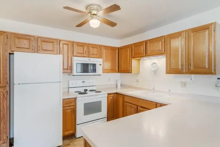 2501 Carmen Ave, Sheboygan, WI 53081 - #2