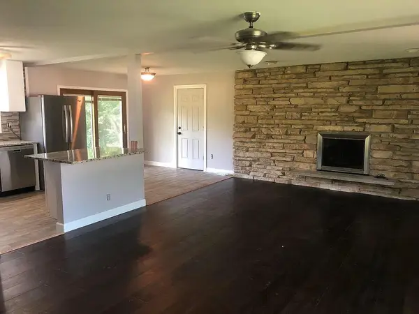 18375 W Beloit Rd, New Berlin, WI 53146