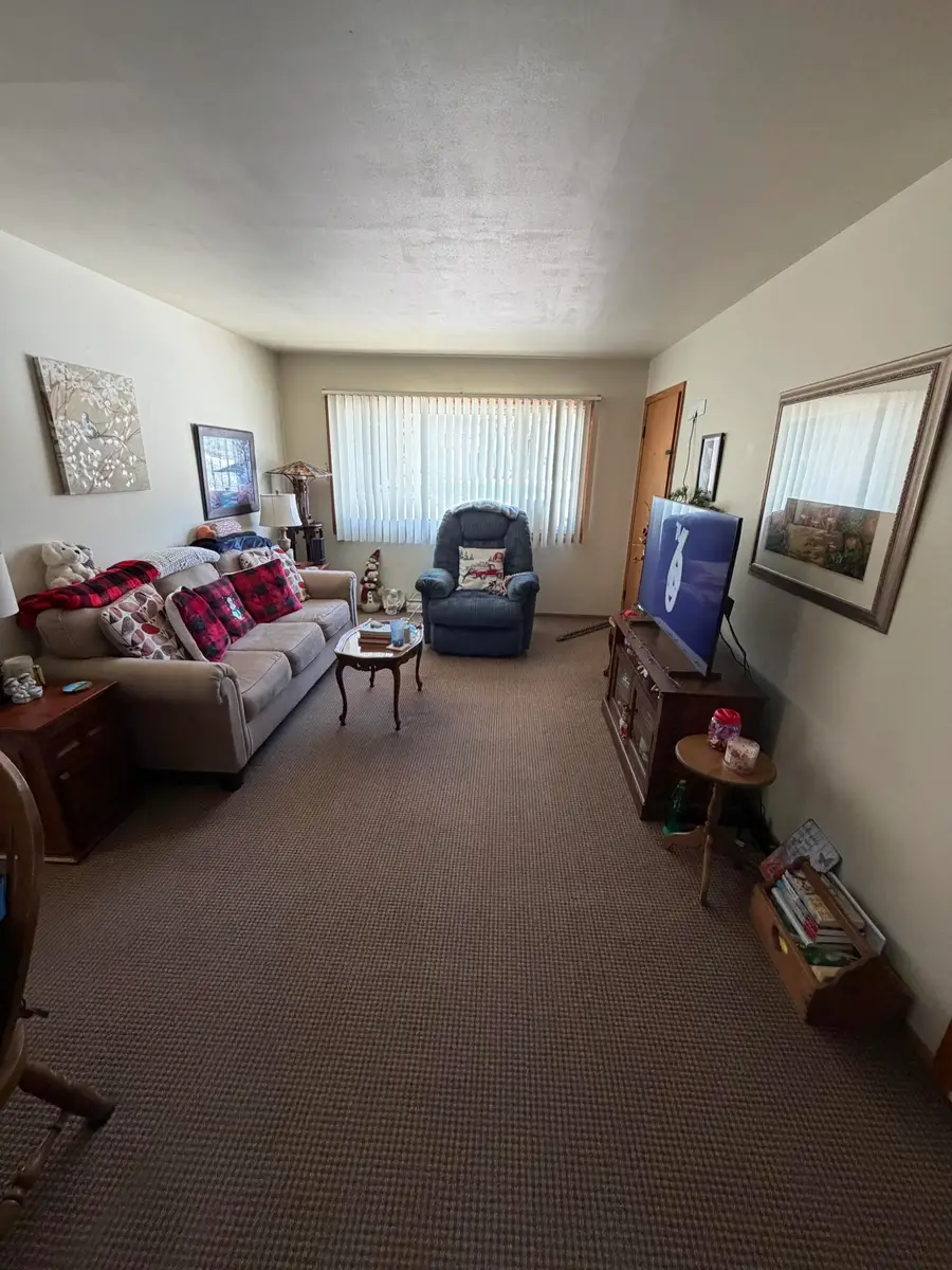 1222 N 116th St, Wauwatosa, WI 53226 - #2