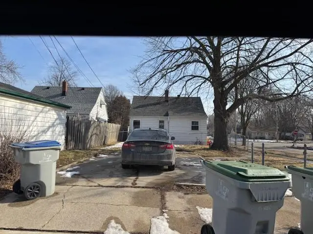 5003 N 51st Blvd, Milwaukee, WI 53218 - #2