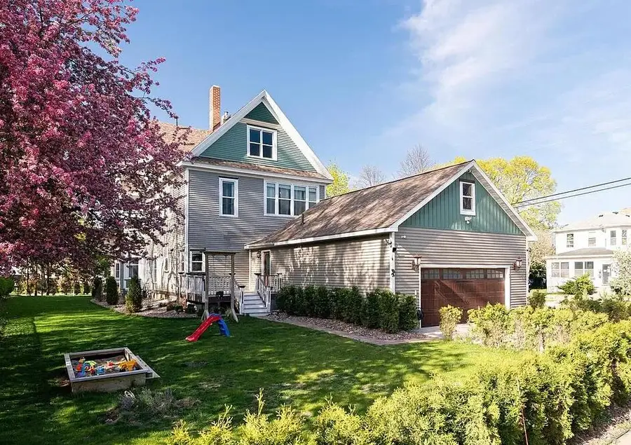 928 King St, La Crosse, WI 54601 - #2