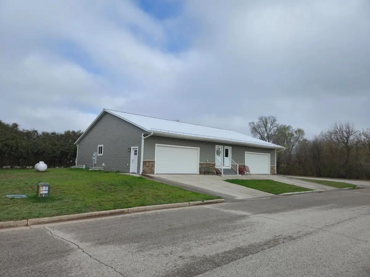 115-119 Easy St, Stoddard, WI 54658 - #1