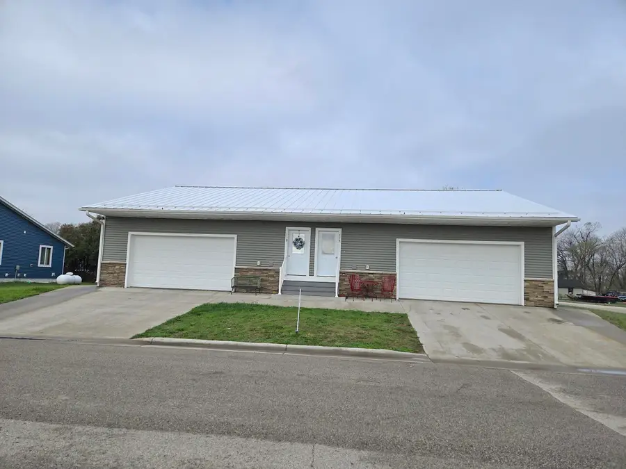 115-119 Easy St, Stoddard, WI 54658 - #2
