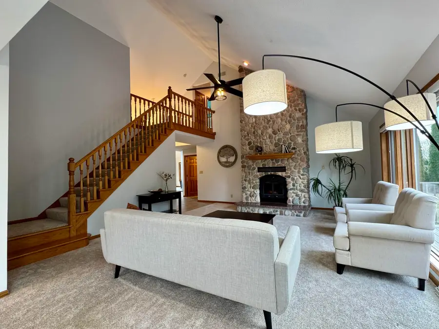 375 Regatta Dr, Port Washington, WI 53074 - #3