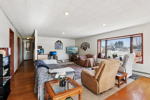 W11057 County Road D, Pella, WI 54950